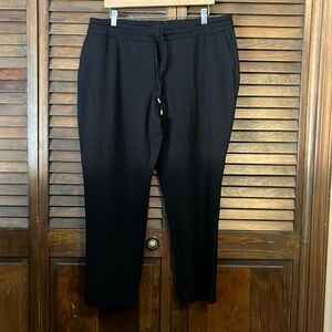 Women’s Dalia Dressy Jogger. Size XL. Black.
